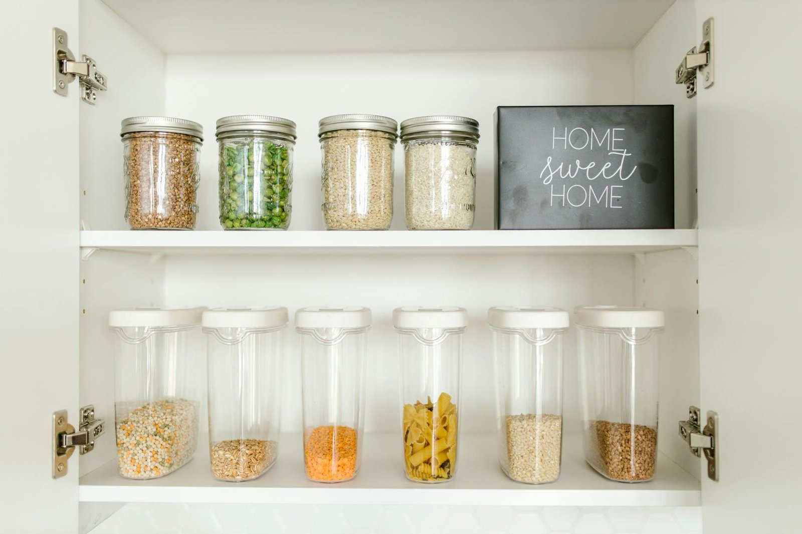 How to Build a Home Herbal Cabinet Without Wasting Money
