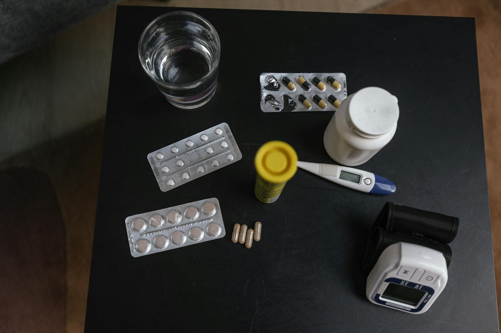 The Herb Interaction Checklist: What to Ask Before Mixing Herbs With Medications