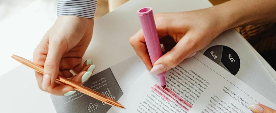 The Herbal Research Checklist: How to Separate Traditional Use From Scientific Evidence