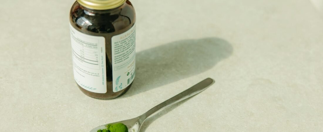 How to Evaluate Herbal Health Claims Without Falling for Marketing Hype